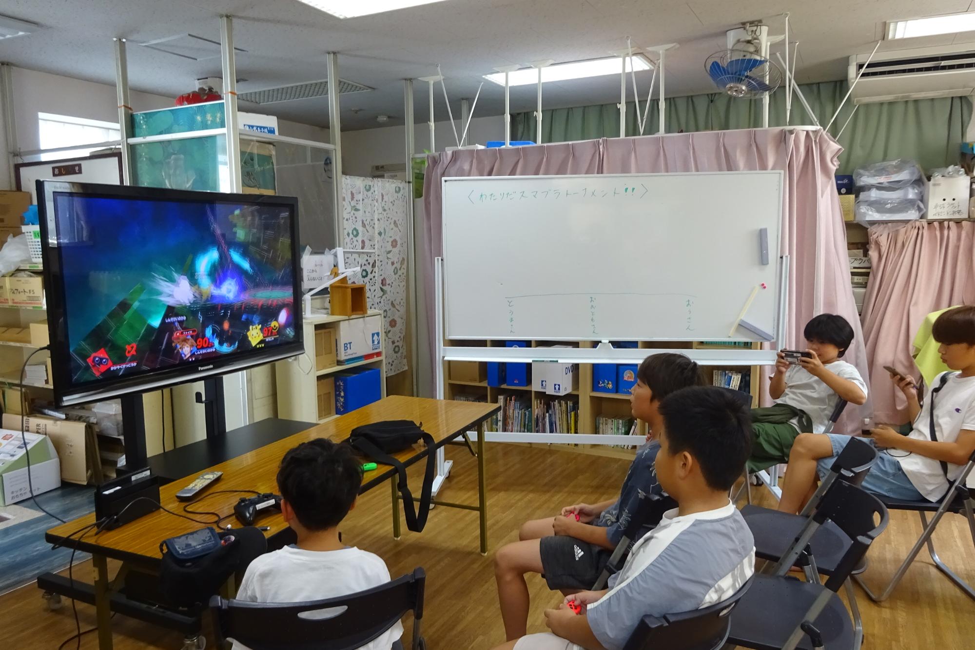 みんなでeスポーツ！！