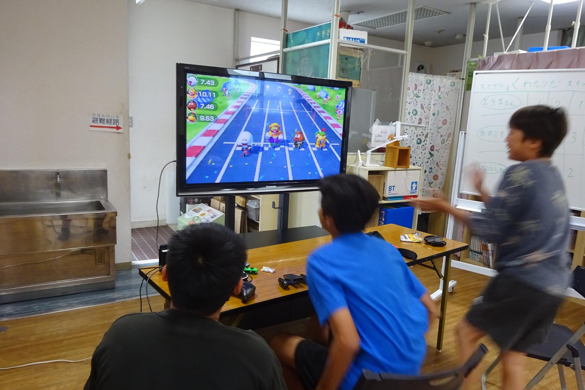 みんなでeスポーツ！！