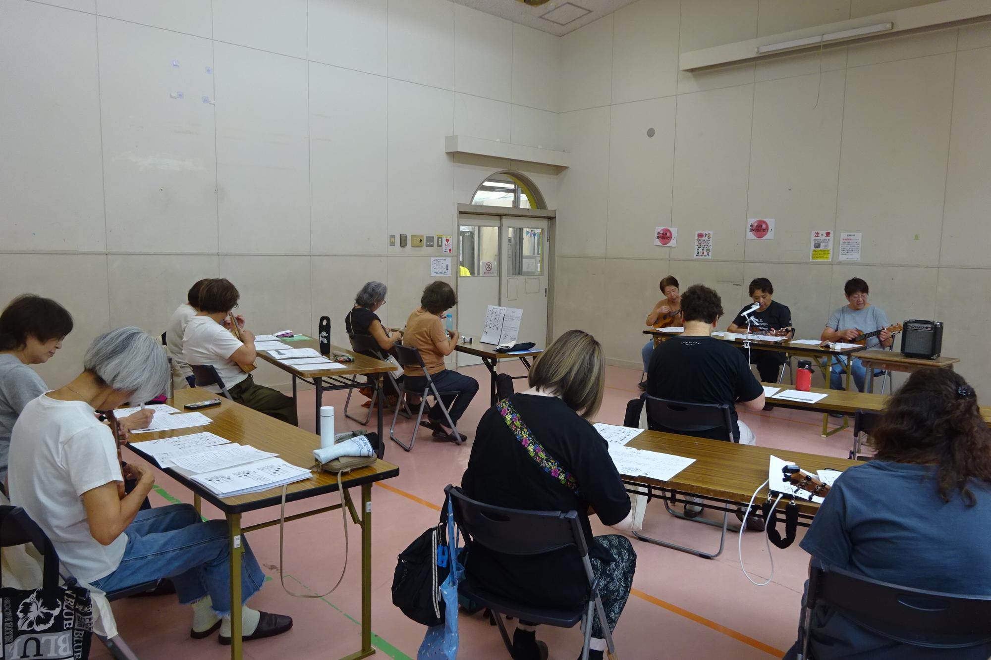 ウクレレを楽しもう