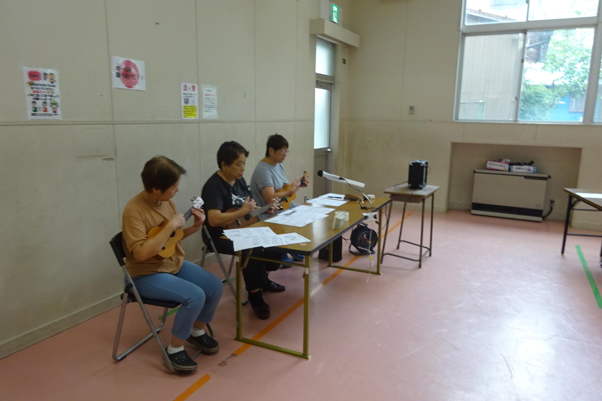 ウクレレを楽しもう