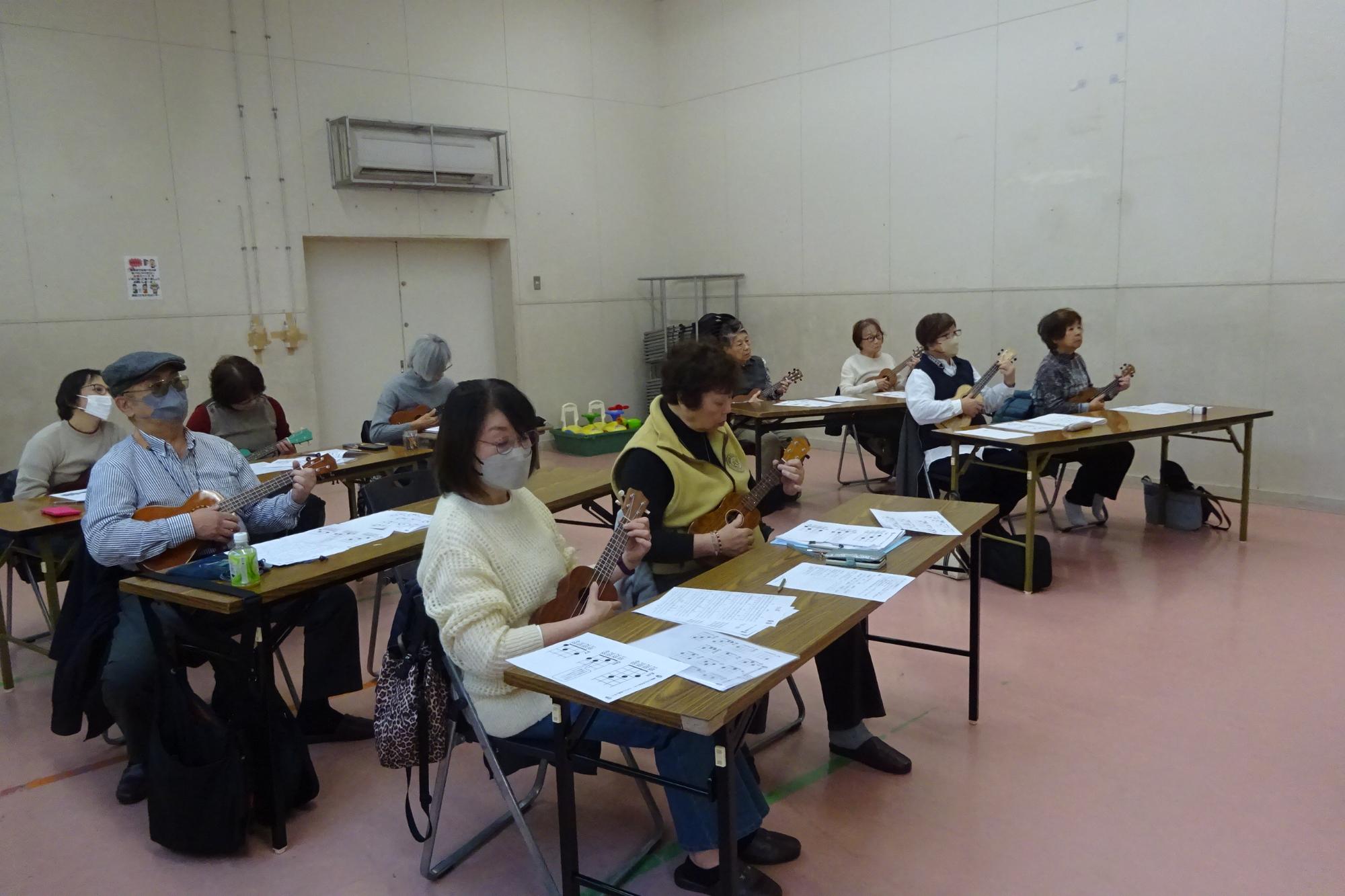 ウクレレを楽しもう