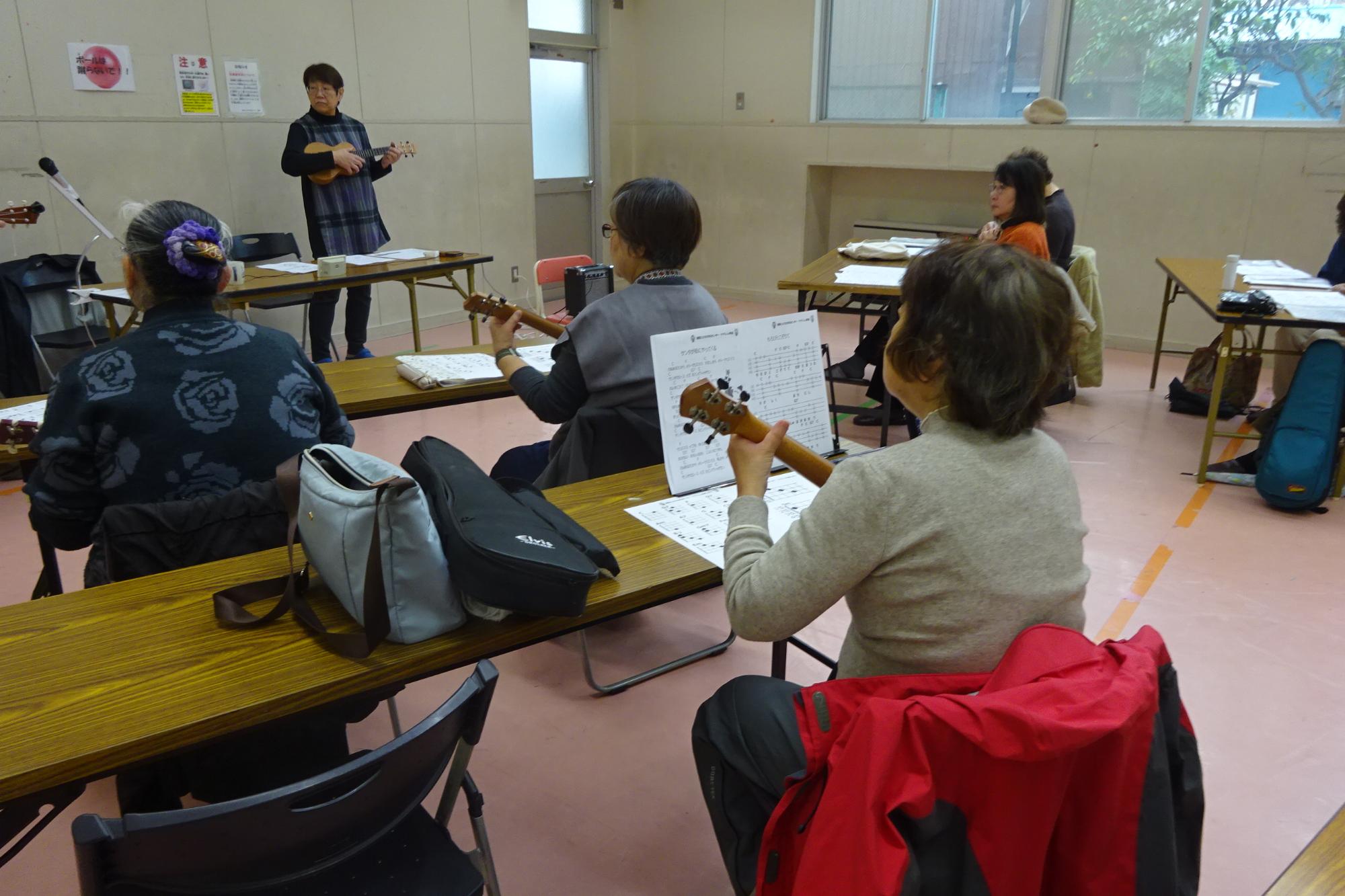 ウクレレを楽しもう