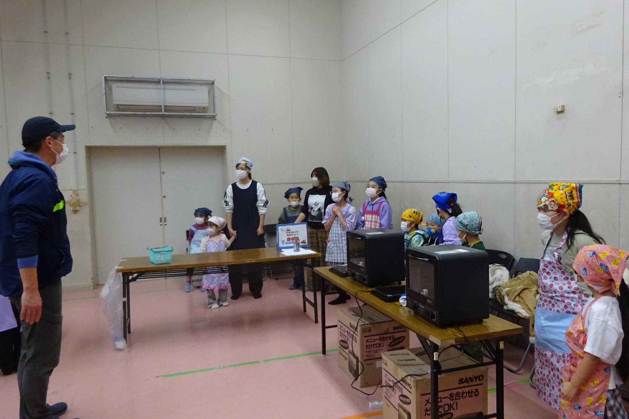 ステンドグラスクッキー作り