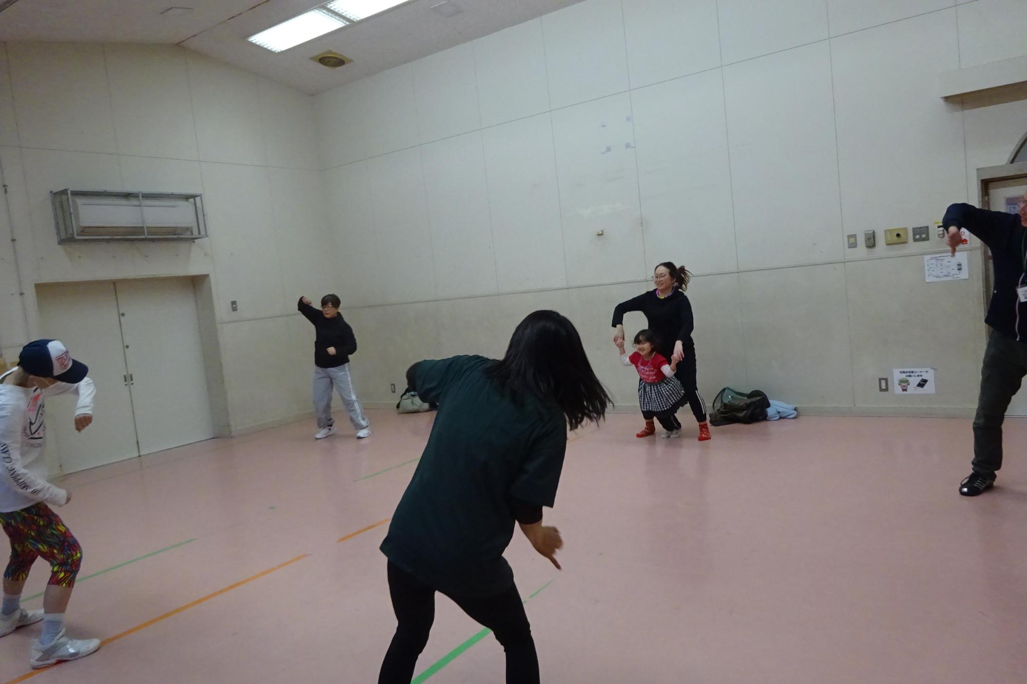 ZUMBAクラブの様子