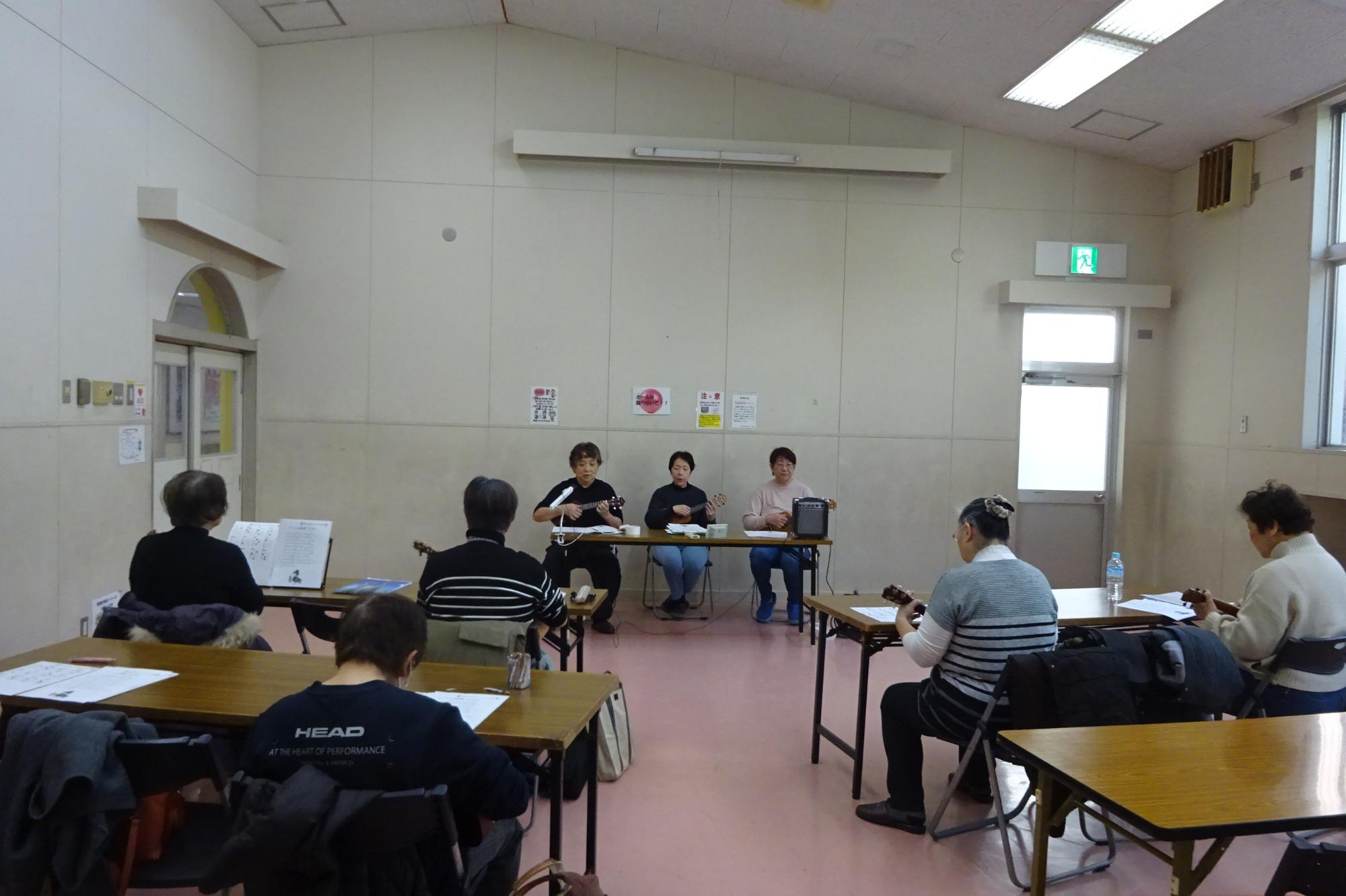 ウクレレを楽しもう