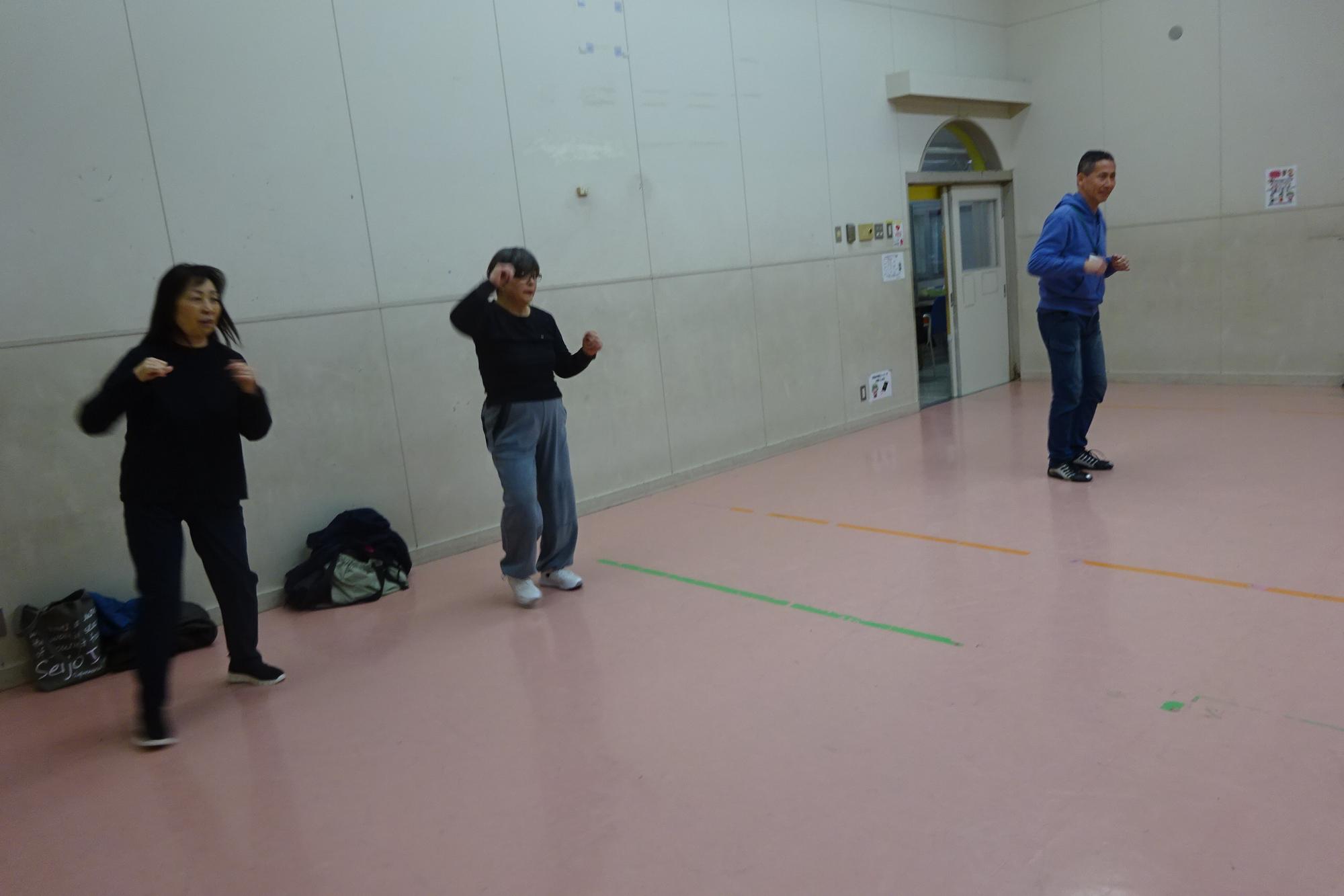 ZUMBAクラブの様子