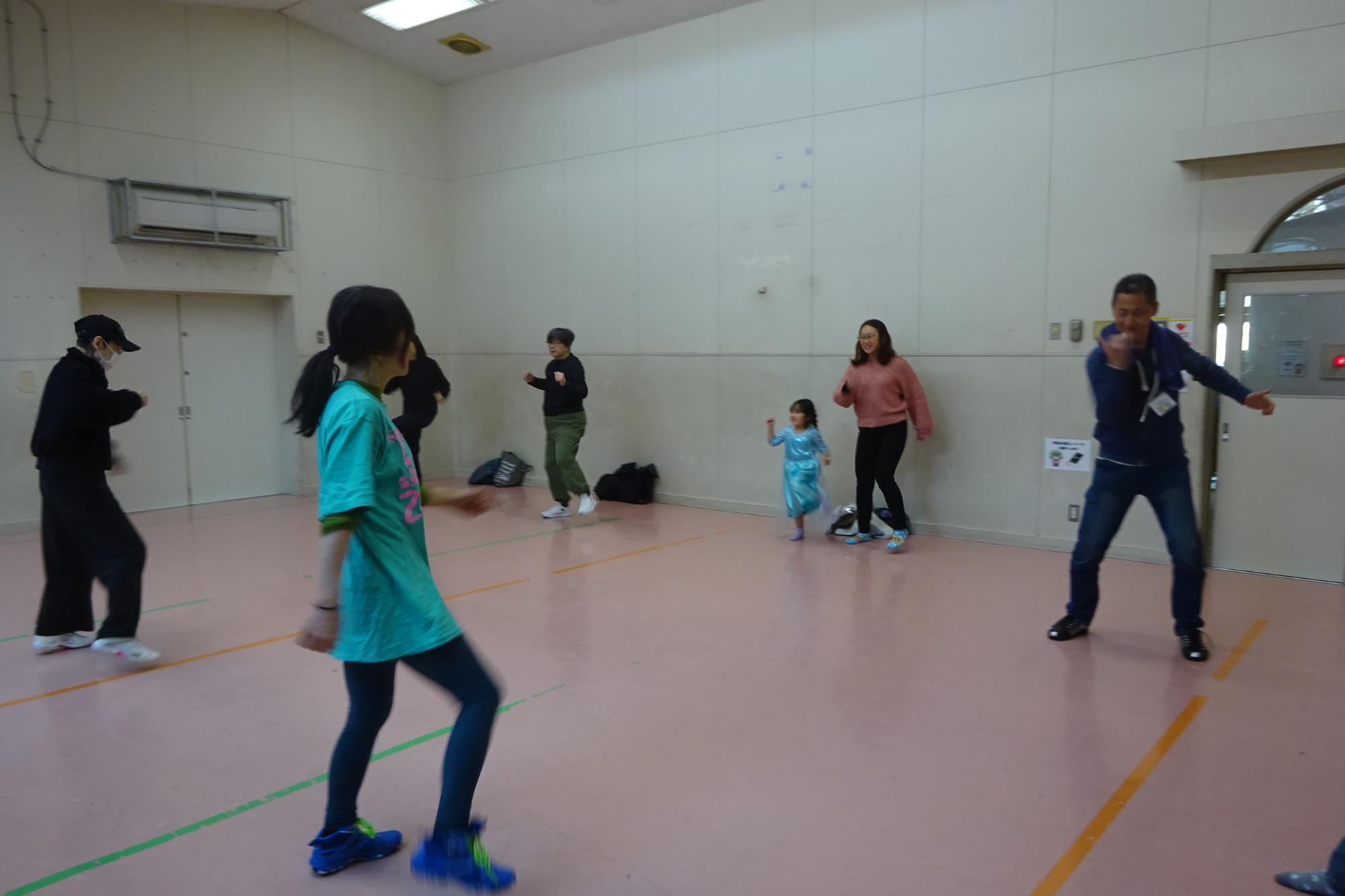 ZUMBAクラブの様子