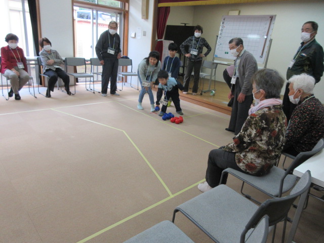 ボッチャ交流の様子