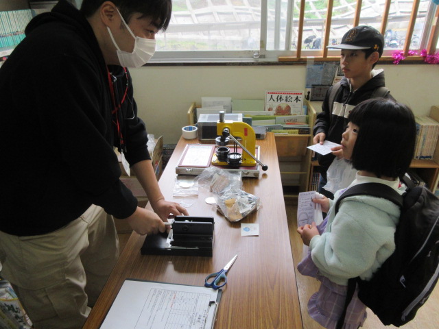 缶バッジブースの写真