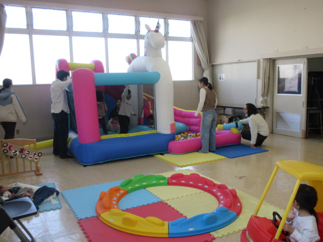 大型エアー遊具1