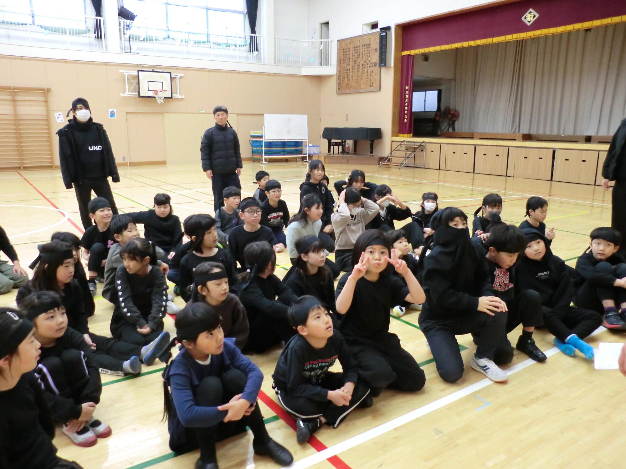 忍者修行に参加した子供たち