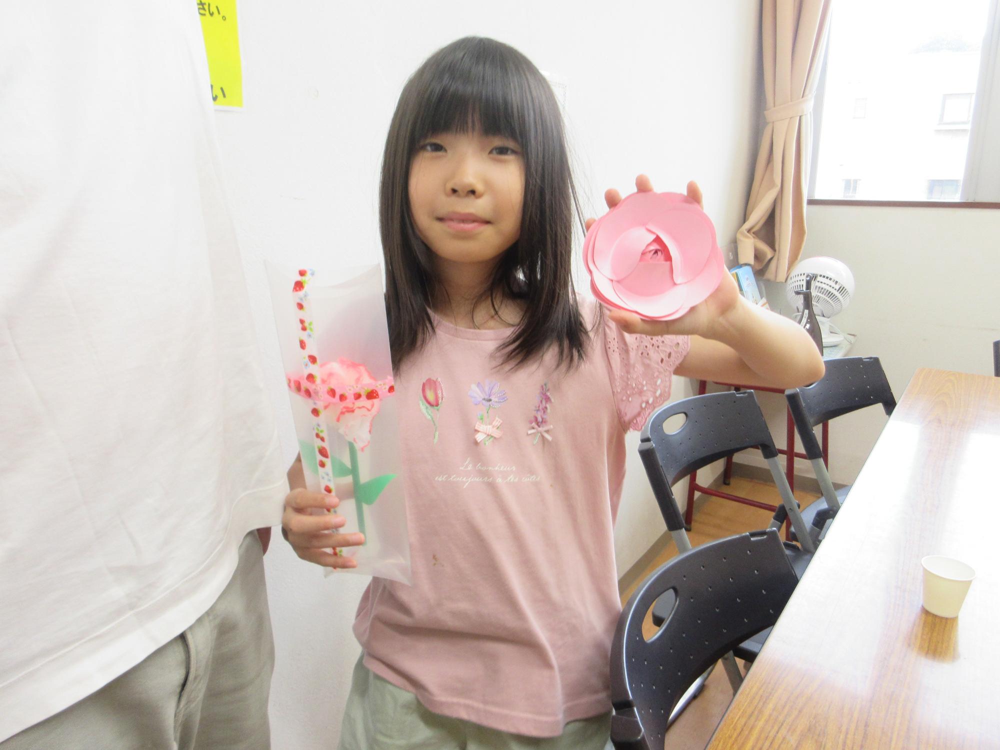 作品とこどもの写真