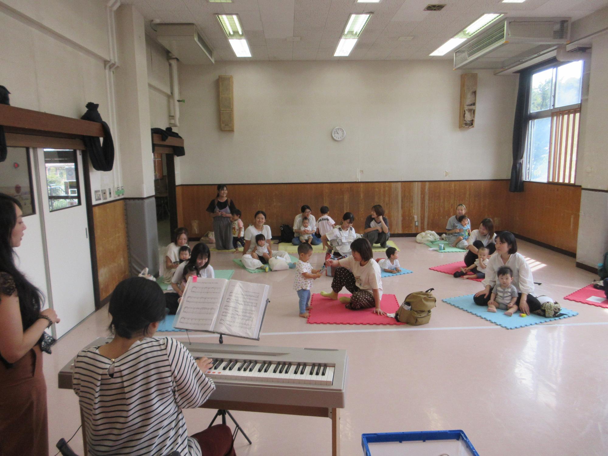 トーンチャイムを鳴らしている様子2