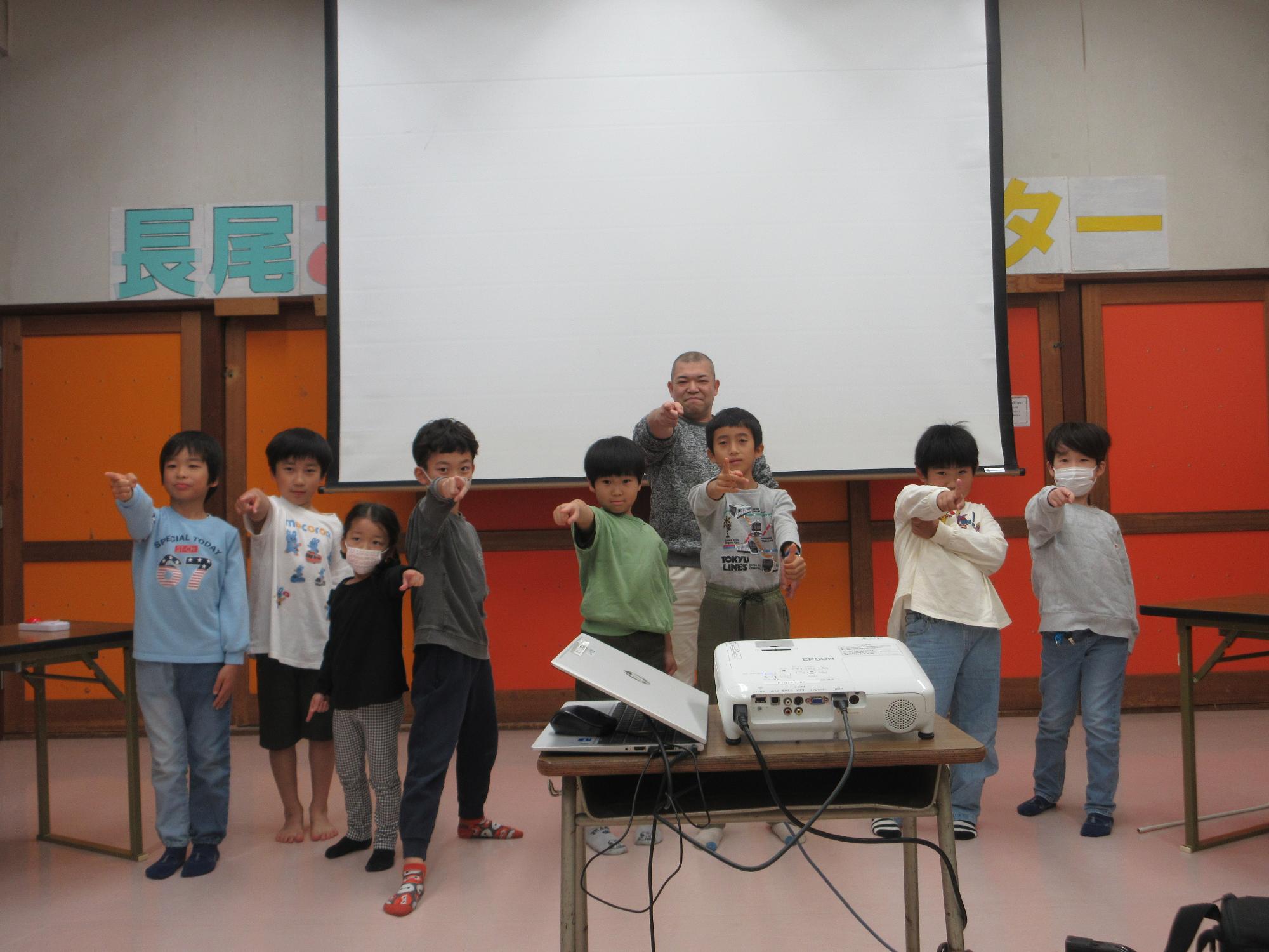 こどもたちの集合写真