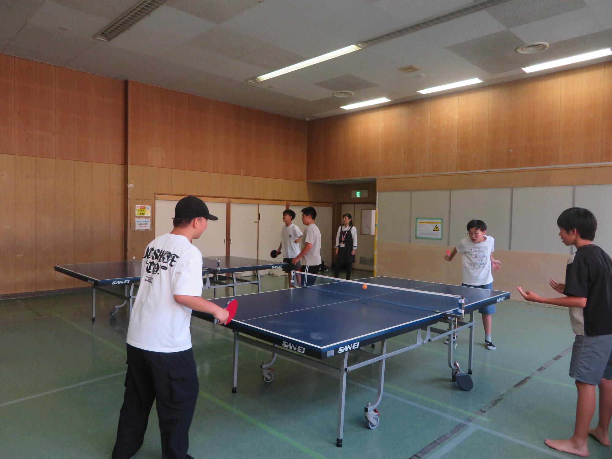 行事中の集会室の様子