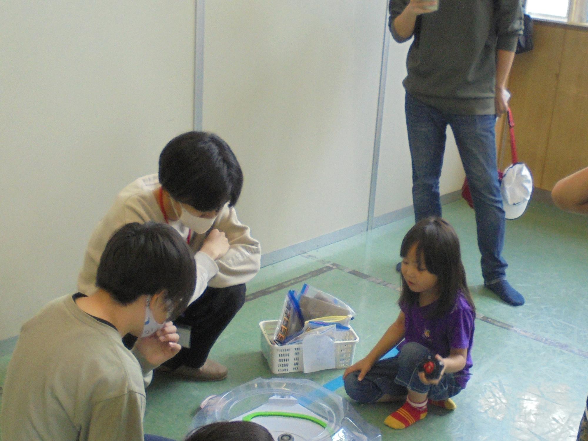 ベイブレード大会の写真