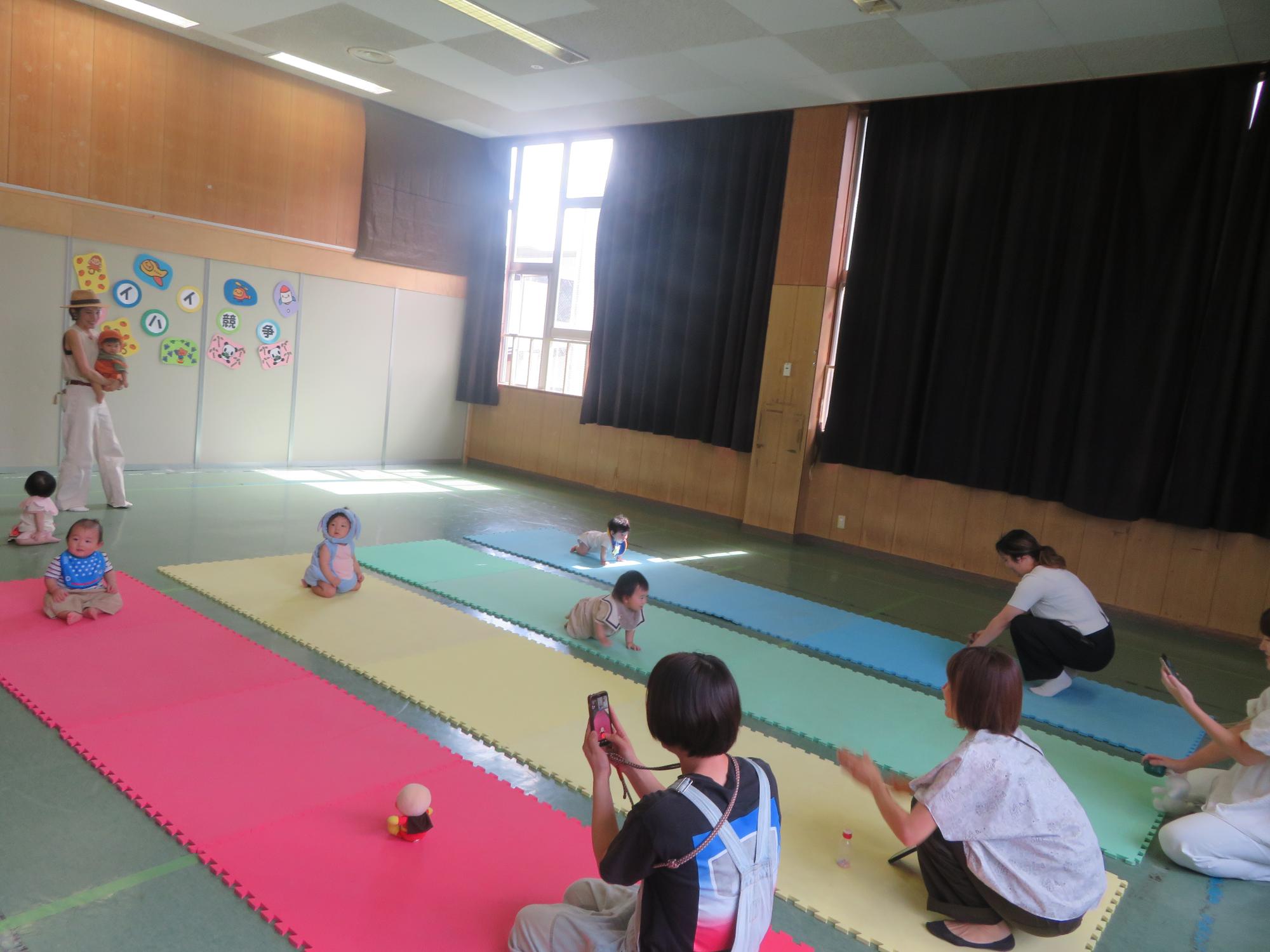 初戦の様子の写真