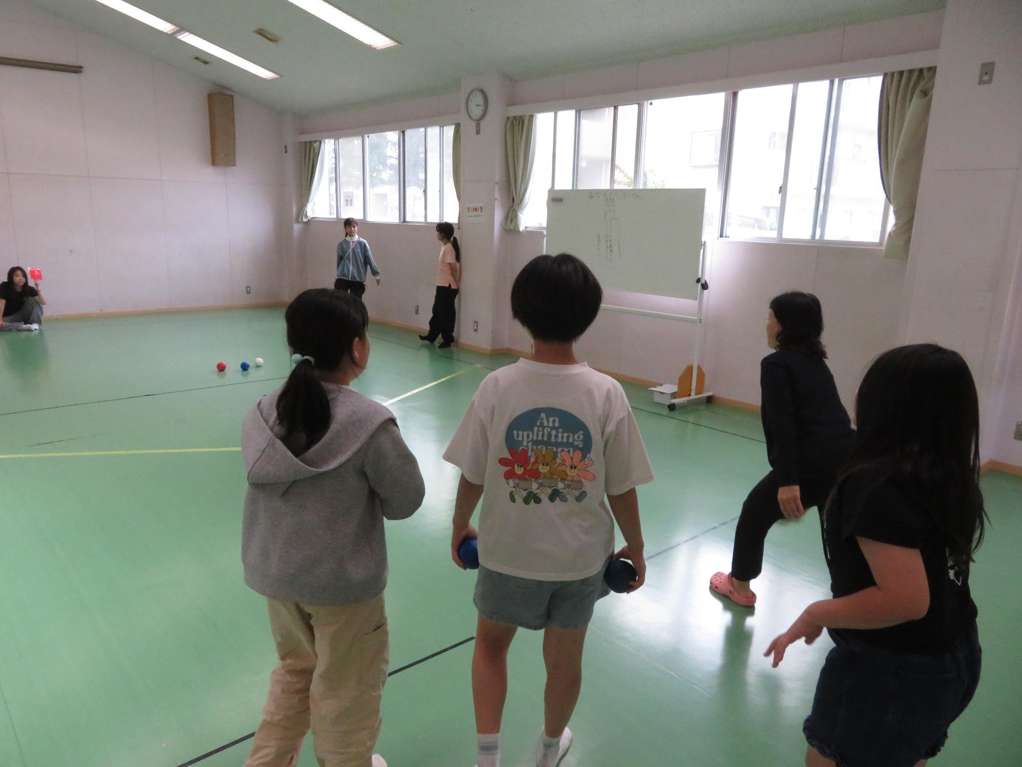 ボッチャ