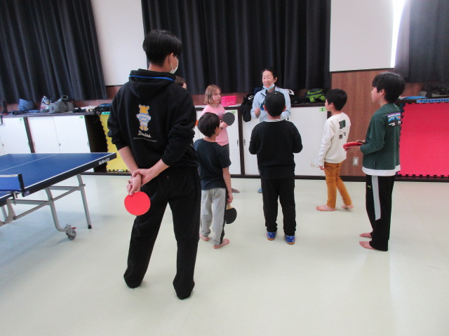 卓球大会開始の写真