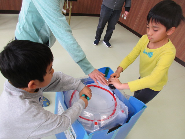 ベイブレード大会の写真